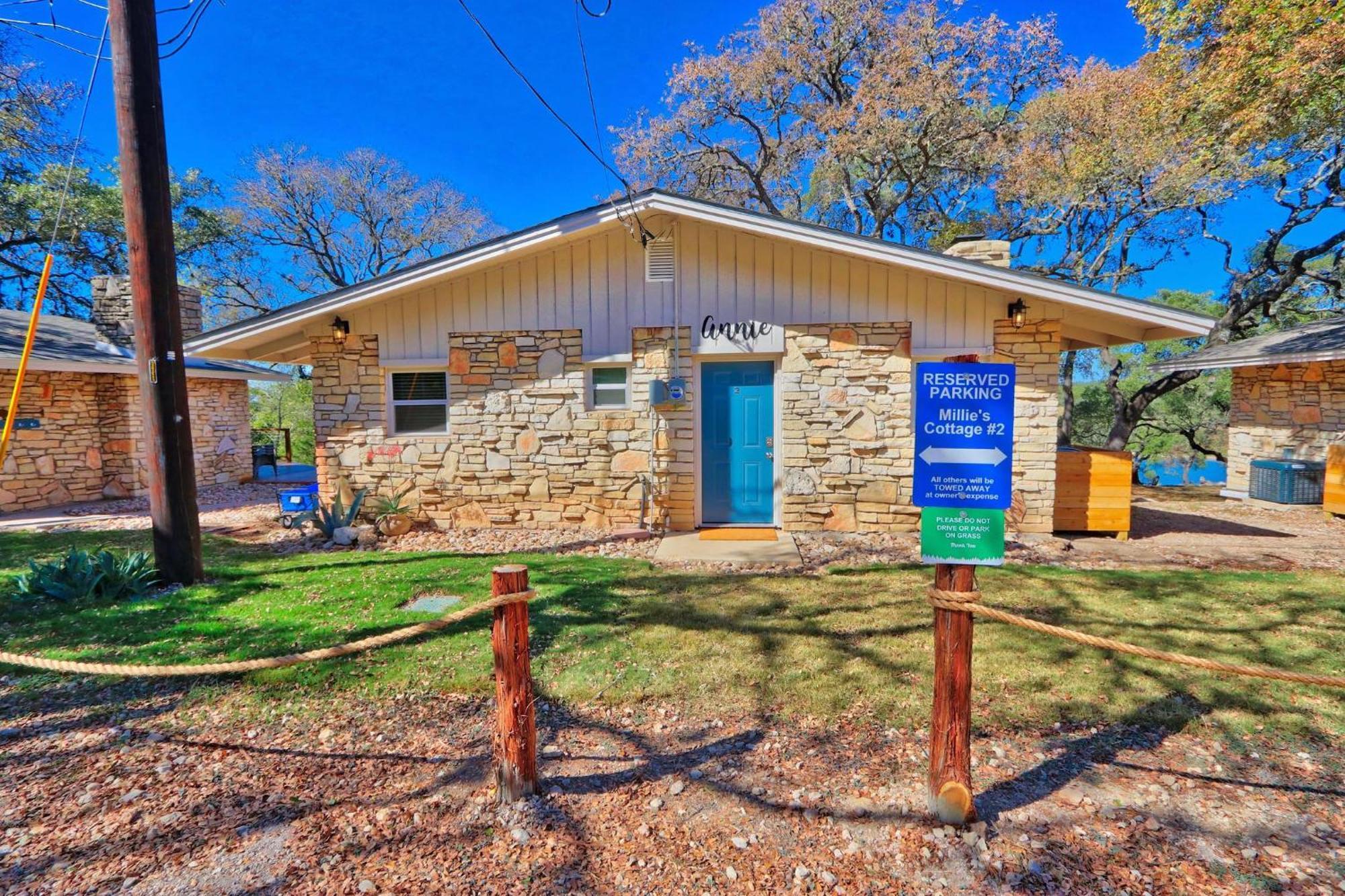 Millie'S Cottages Unit 2 - Annie Canyon Lake Exterior photo